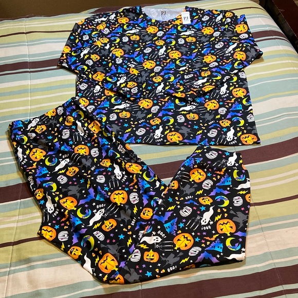 Unisex Pajama Set By PJ Place Brand. NWT! - Picture 12 of 16